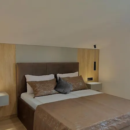 Apartament Holiday