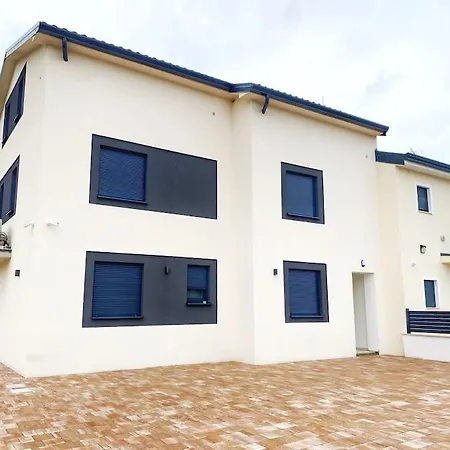 Apartament Holiday