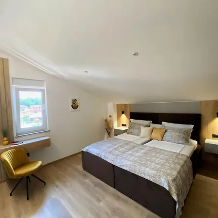Holiday Apartament *